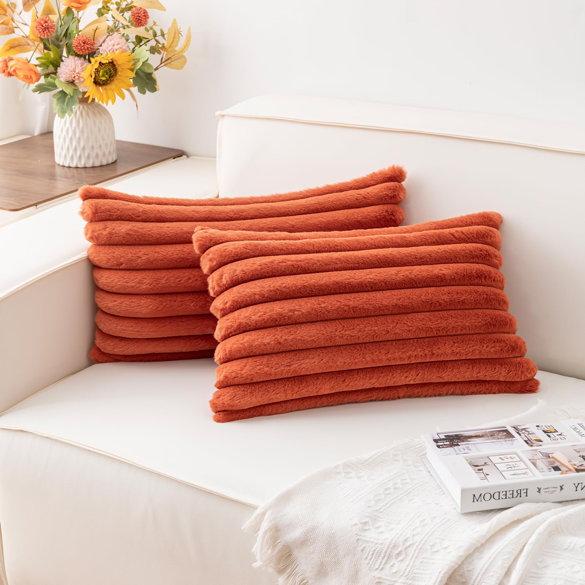 Aegero Pack of 2 Faux Fur Christmas Throw Pillow Covers 18x18 Inch, Soft Plush Striped Neutral Couch Pillow Cover, with Velvet Back Modern Home Decor for Sofa Living Room Couch Bed Cream White