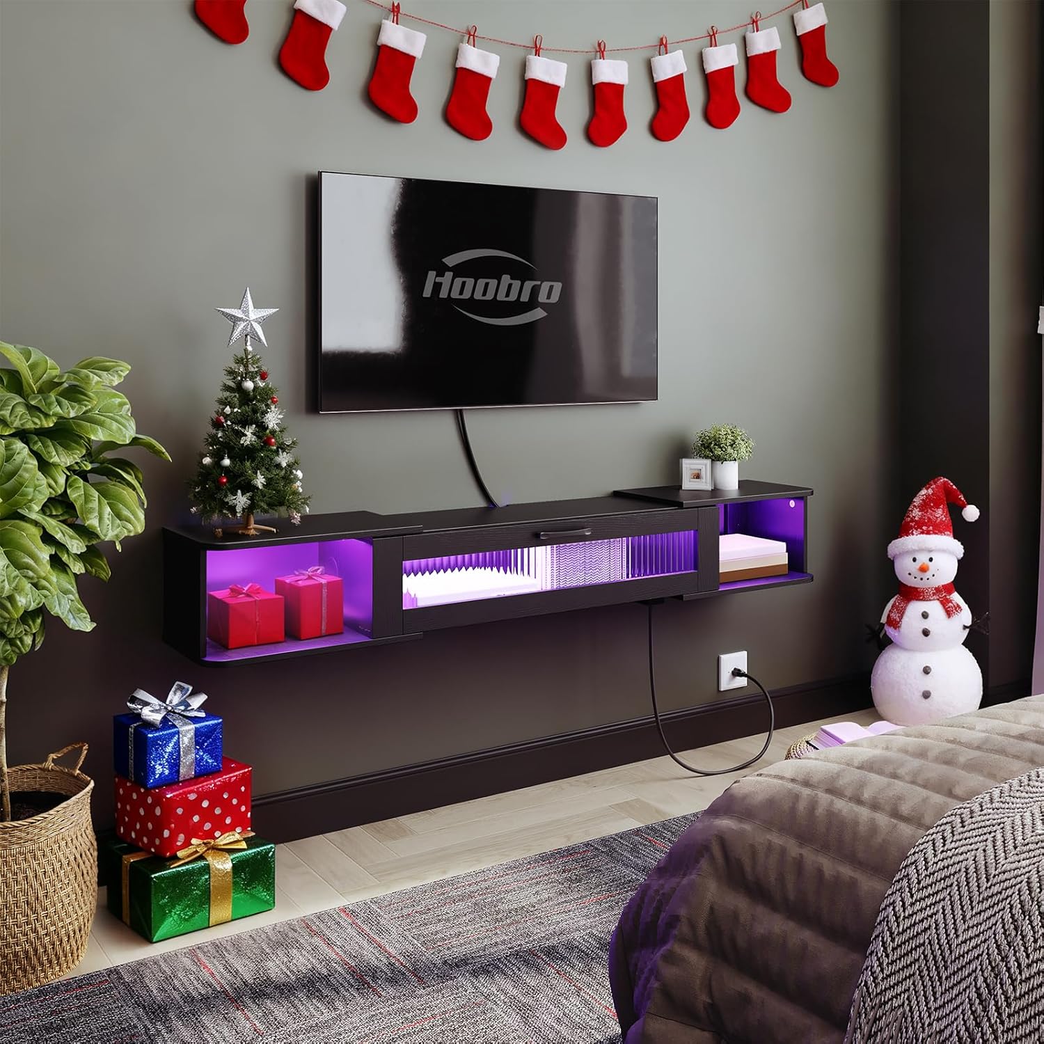 HOOBRO Floating TV Stand with LED Light Power Outlet for TVs up to 65”, Wall Mounted TV Shelf, Modern Media Console Entertainment Center Under TV, for Living Room Bedroom, Black BK34UDDS01G1